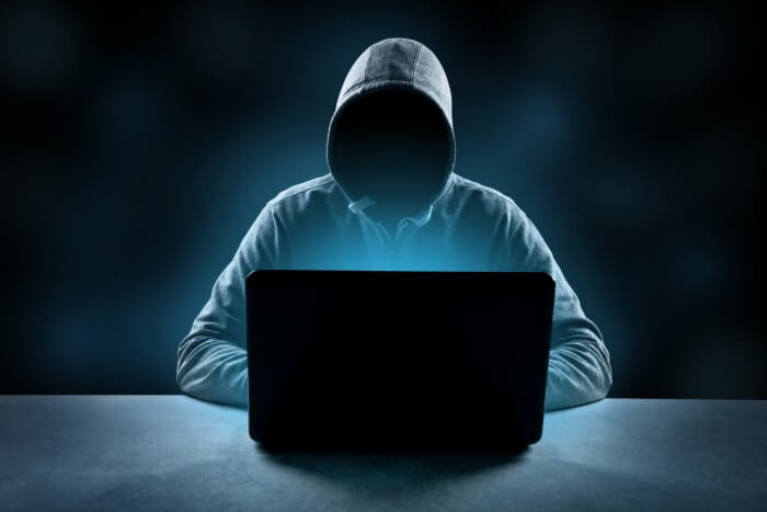 Identity Theft Via Your Mobile Devices & Laptops
